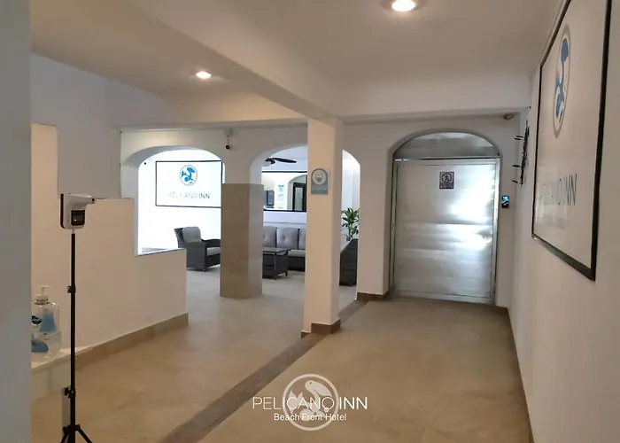 Hotel Pelicano - Beachfront Playa del Carmen