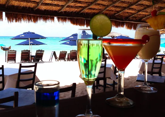 Hotel Pelicano - Beachfront Playa del Carmen